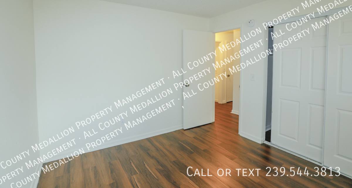 Condo for rent at 4331 Glenwood Ave, Fort Myers, FL 33905