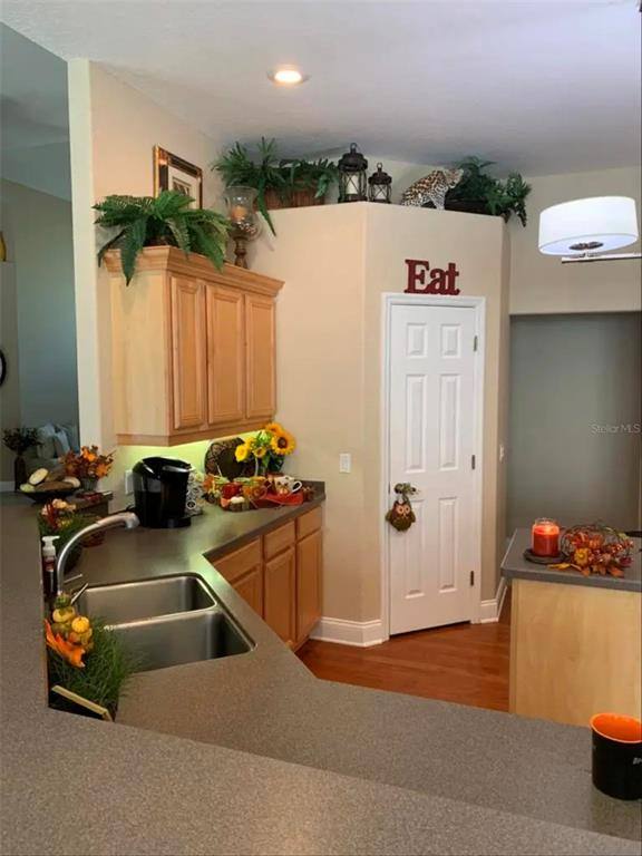 Apartment for rent at 1070 Lake Deeson Woods Lane, Lakeland, FL 33805