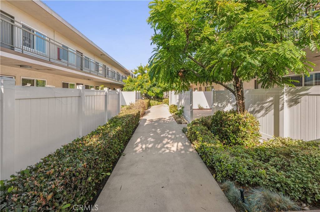 Apartment for rent at 20917 Amie Ave #20917-7, Torrance, CA 90503