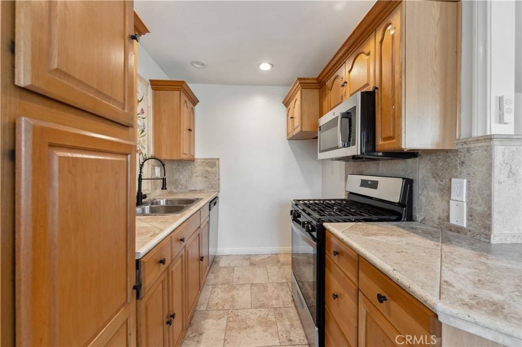 Apartment for rent at 20917 Amie Ave #20917-7, Torrance, CA 90503