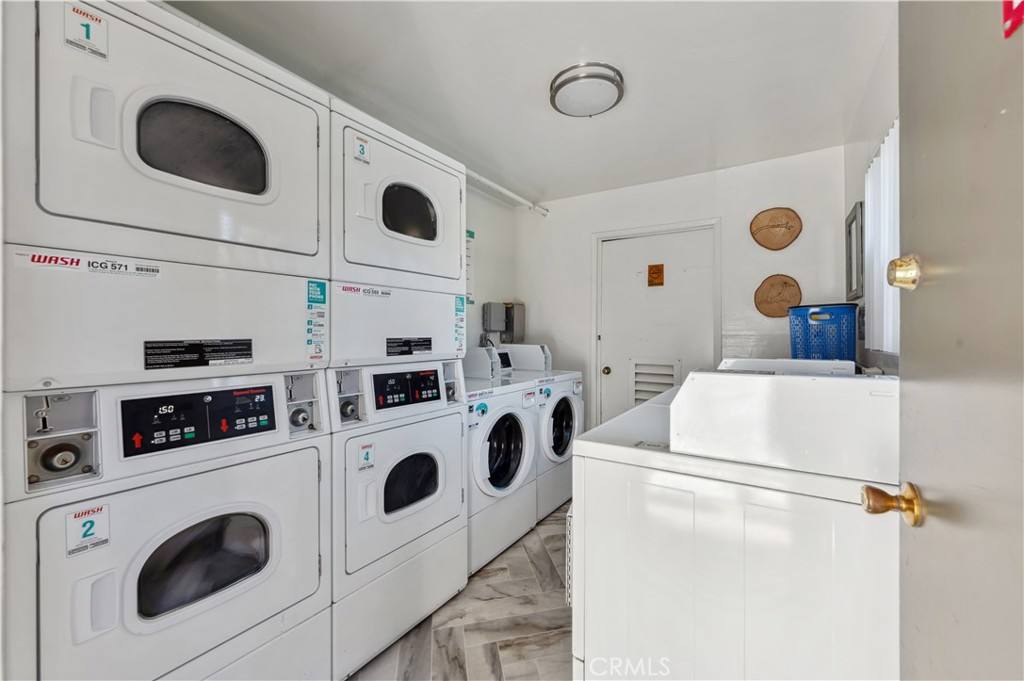 Apartment for rent at 20917 Amie Ave #20917-7, Torrance, CA 90503