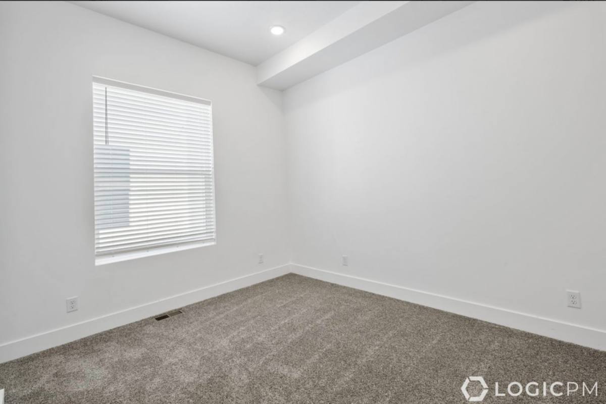 Townhouse for rent at 909 W Euclid Ave S #8, Salt Lake City, UT 84104