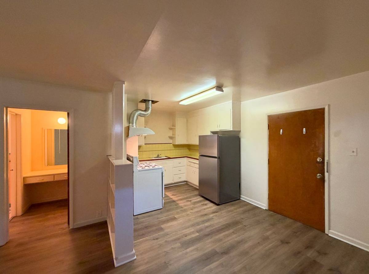Apartment for rent at 3732-3744 Grand Ave, Oakland, CA 94610