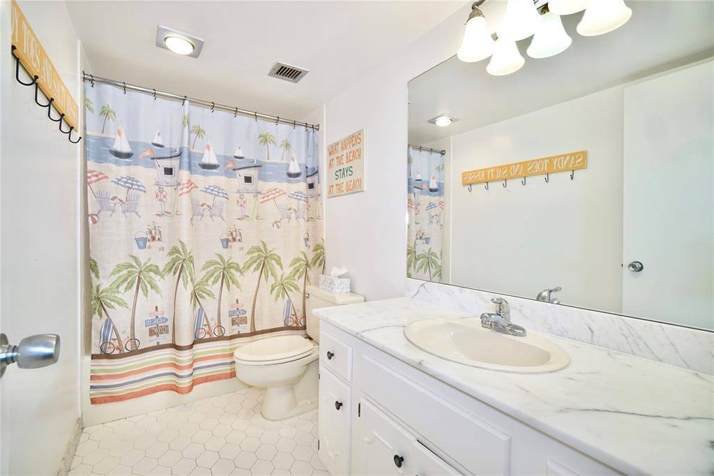Condo for rent at 2400 Presidential Way #502, West Palm Beach, FL 33401
