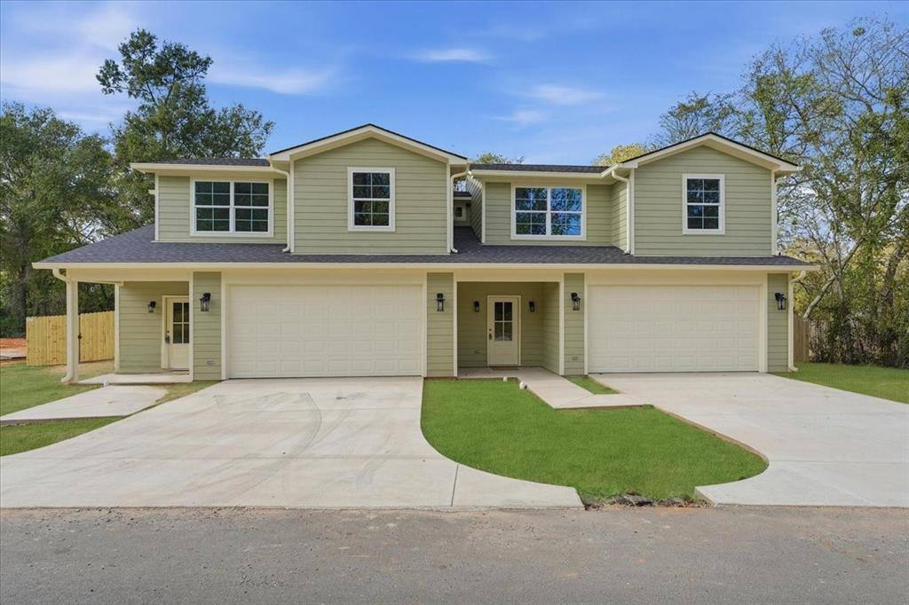 Townhouse for rent at 806 S Newsom St #806, Mineola, TX 75773