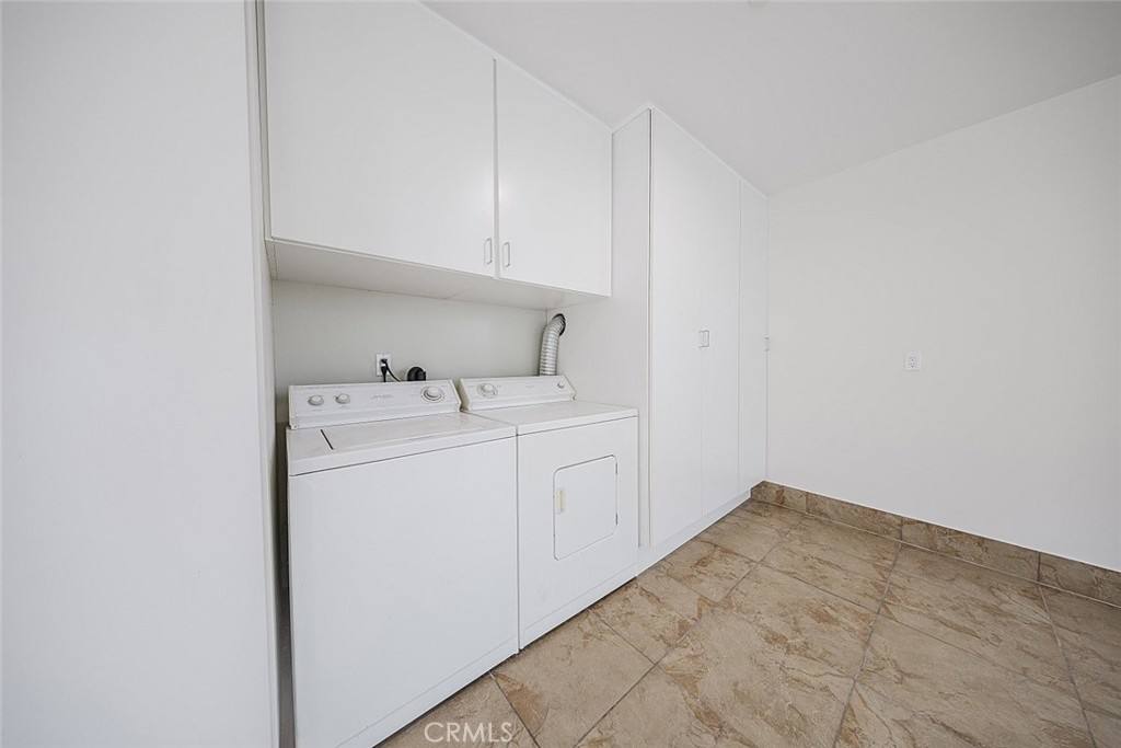 Apartment for rent at 2954 Hermosa Ave #2954A, La Crescenta, CA 91214