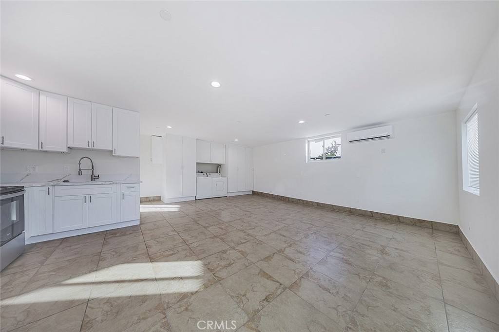 Apartment for rent at 2954 Hermosa Ave #2954A, La Crescenta, CA 91214