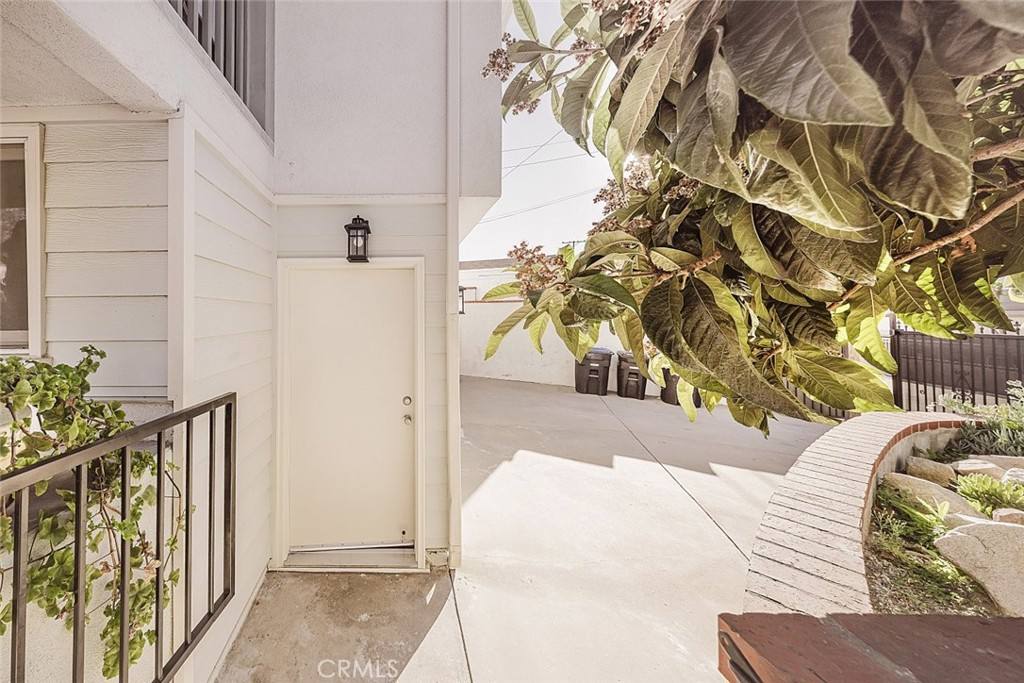 Apartment for rent at 2954 Hermosa Ave #2954A, La Crescenta, CA 91214