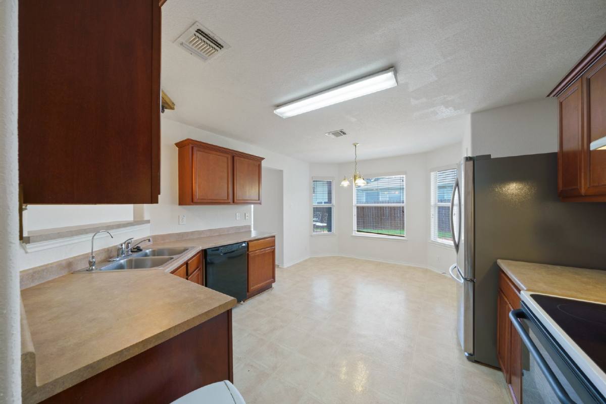 3413 Whisper Haven, Cibolo, TX 78108 - House for Rent - Image 17