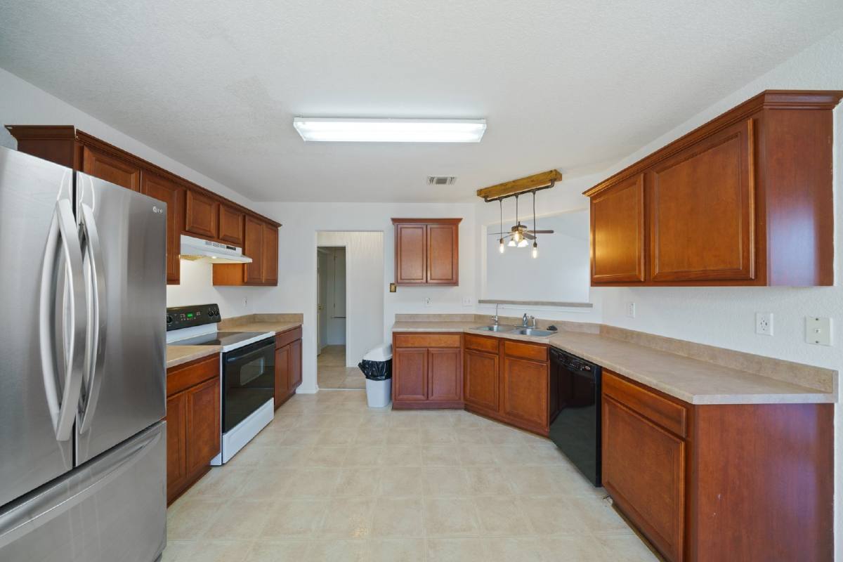 3413 Whisper Haven, Cibolo, TX 78108 - House for Rent - Image 16