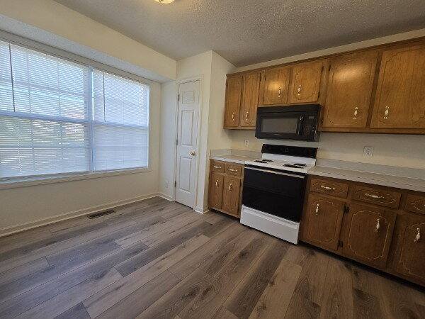 219 Tree Line Dr, Oak Grove, KY 42262 - Townhouse for Rent - Image 13