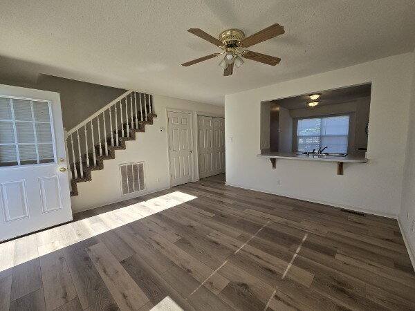 219 Tree Line Dr, Oak Grove, KY 42262 - Townhouse for Rent - Image 3