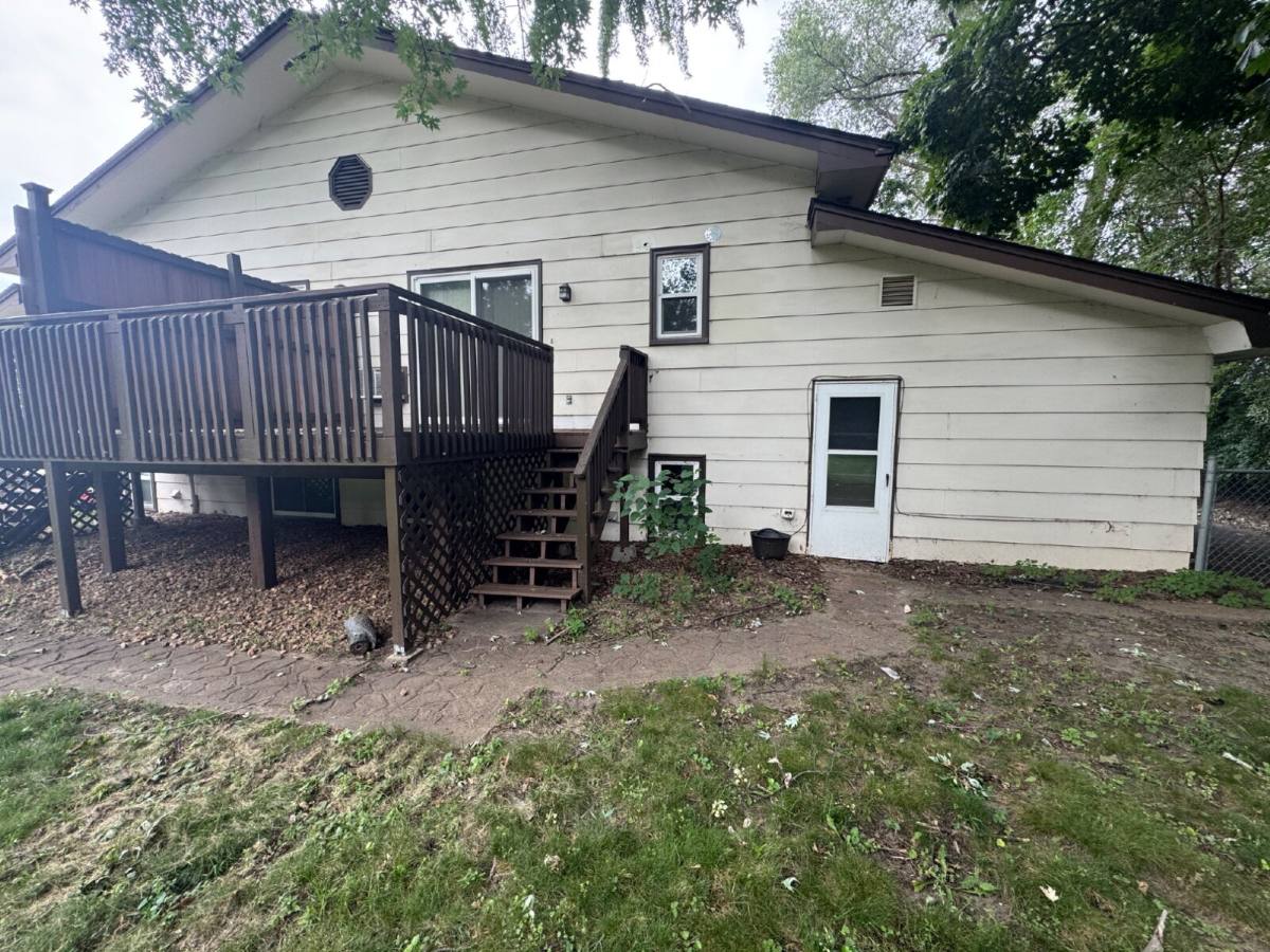 Apartment for rent at 9732 Pleasant Ave S, Minneapolis, MN 55420