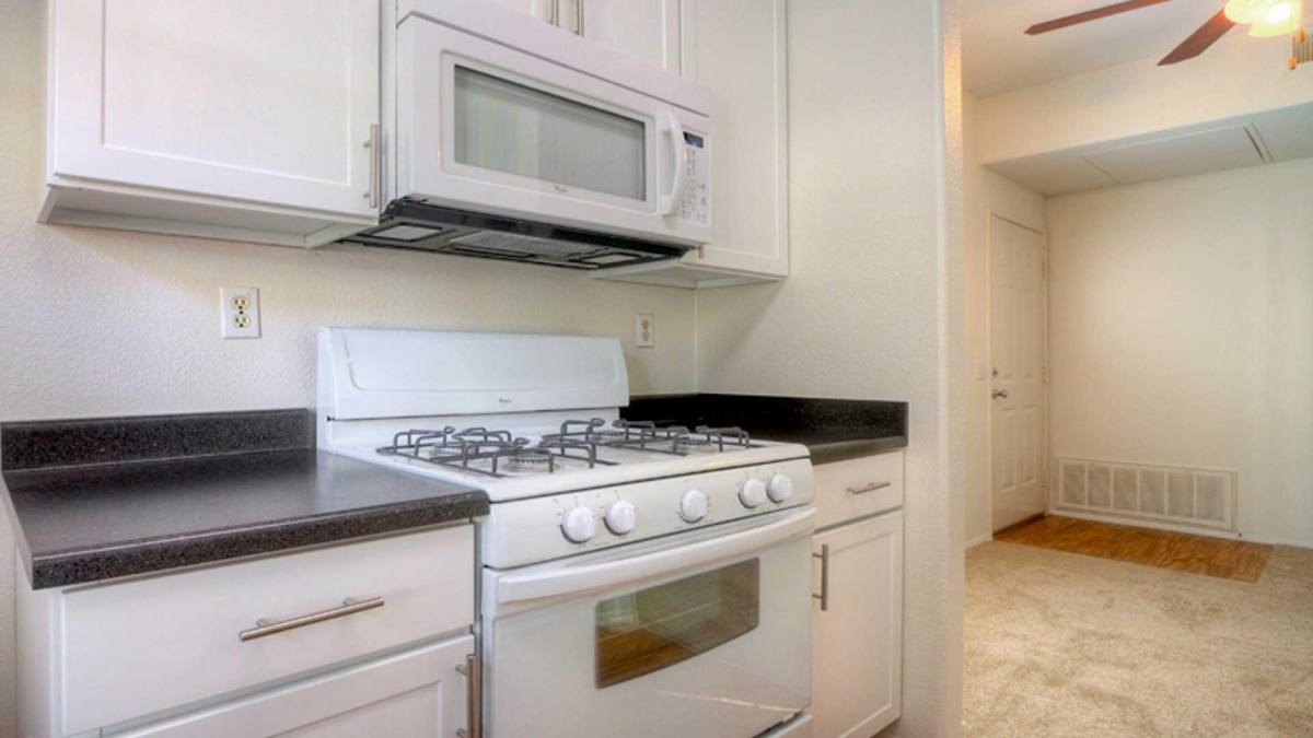 Apartment for rent at Ridgewood Village, 12435 Heatherton Court, San Diego, CA 92128