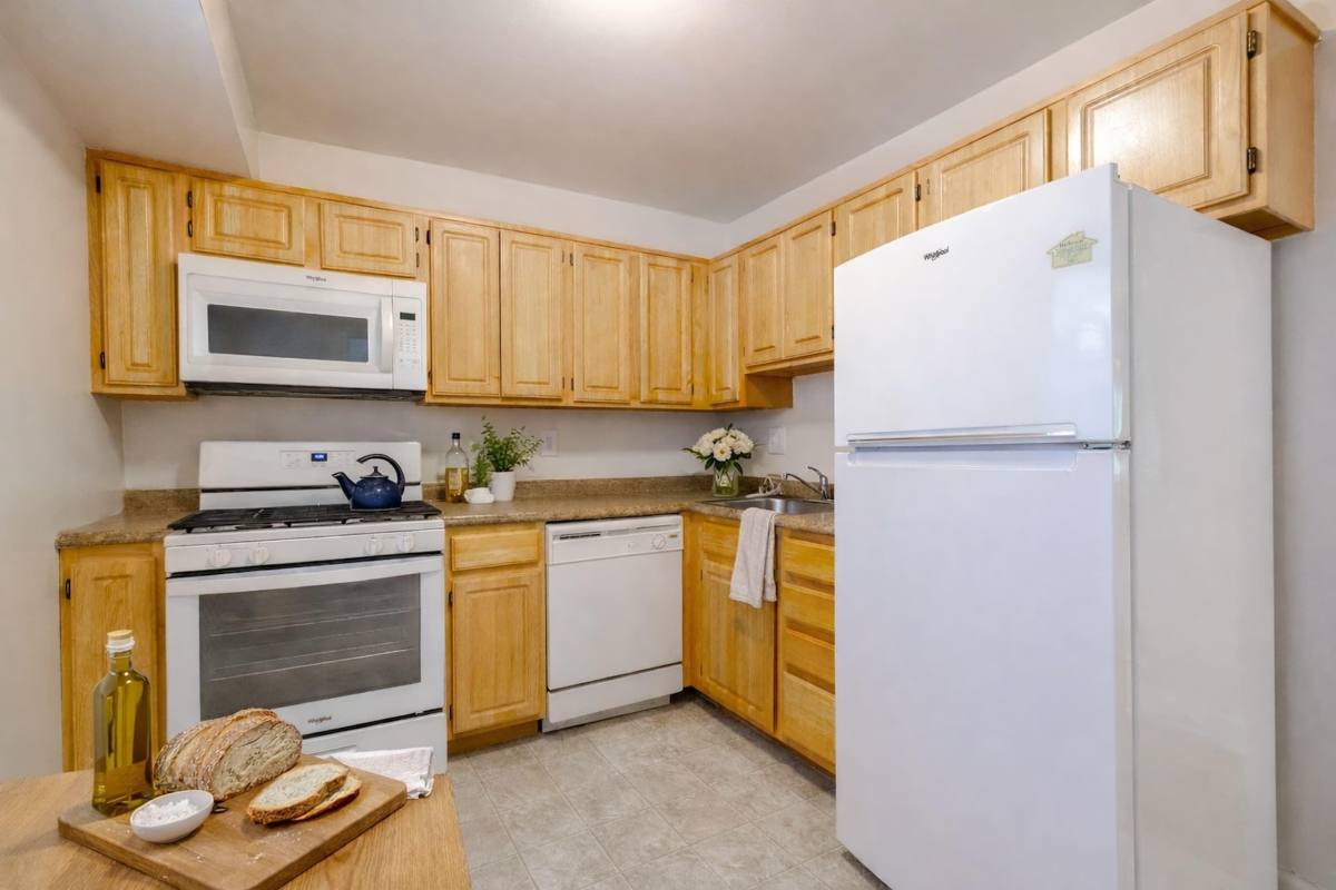 Apartment for rent at Richmar, 13 Richmar Rd, Owings Mills, MD 21117