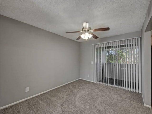 Apartment for rent at Hunters Way Apartment Homes, 10101 Arrowhead Dr, Jacksonville, FL 32257