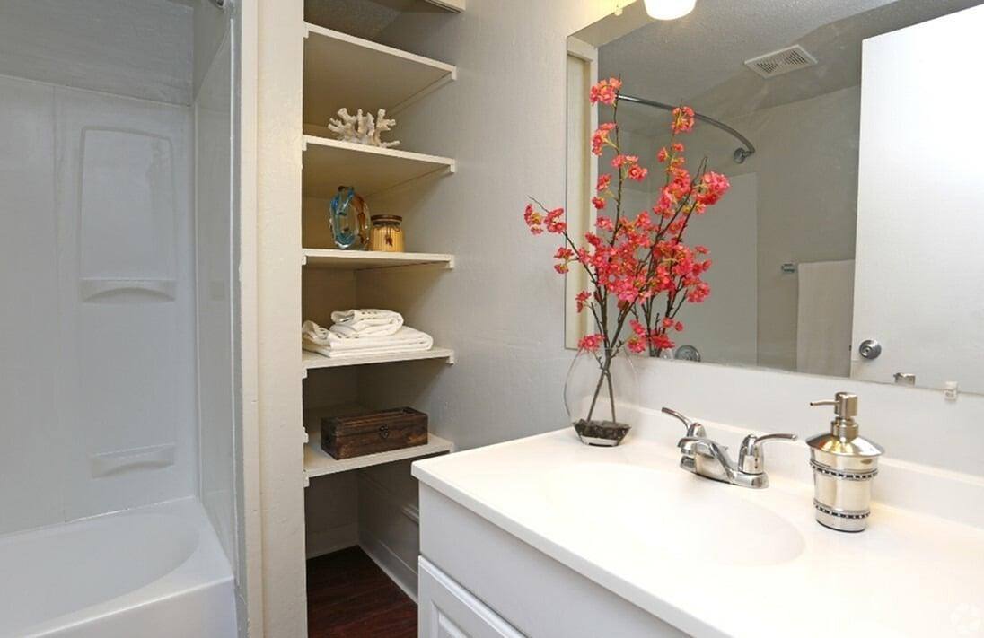 Apartment for rent at Forestglenn, 201 Avian Dr, Vallejo, CA 94591
