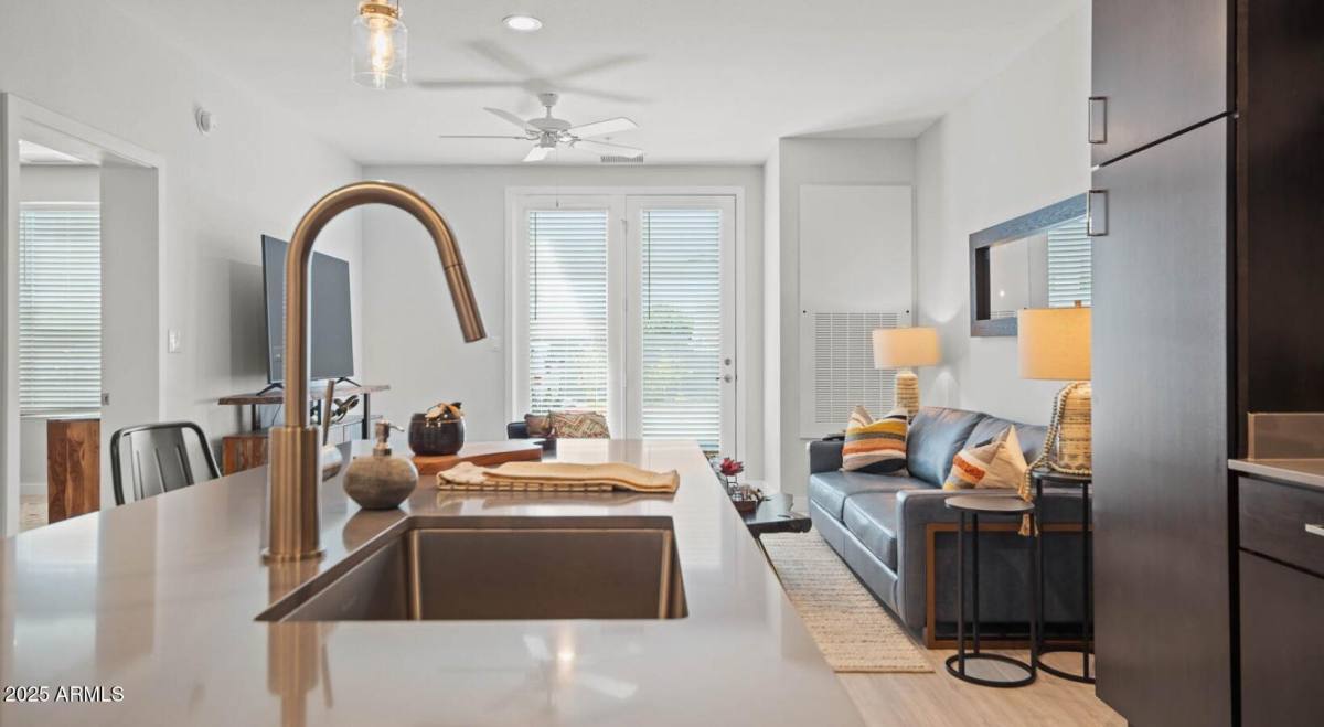 Apartment for rent at 6025 W Thomas Rd, Phoenix, AZ 85033