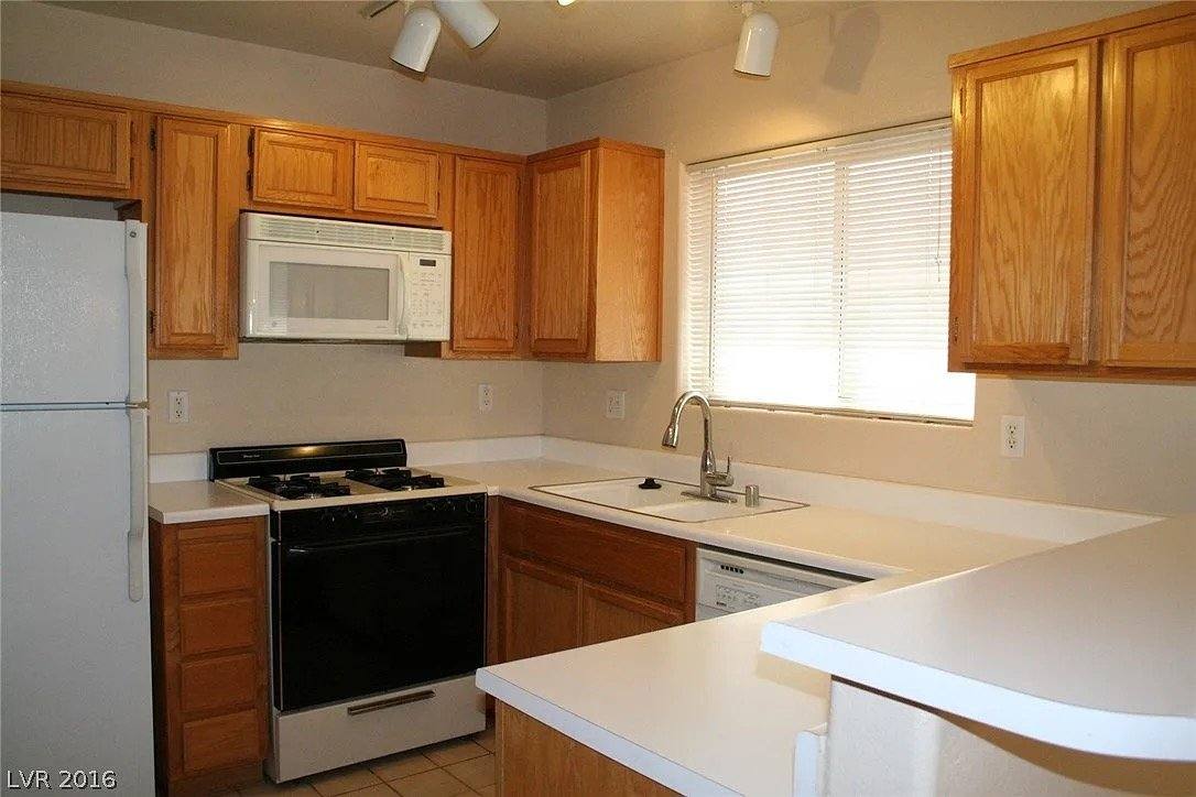 House for rent at 6704 Snake River Ave, Las Vegas, NV 89130