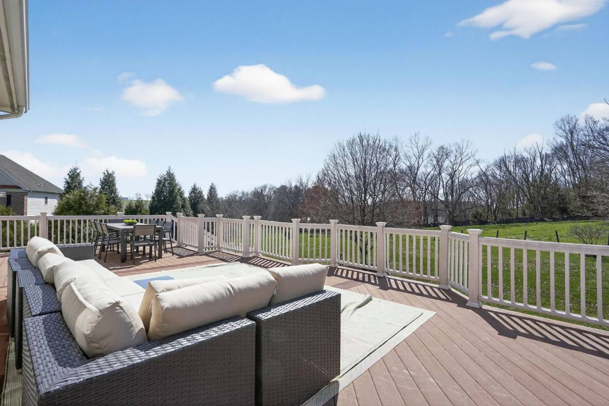 House for rent at 19503 Waneta Dr, Boonsboro, MD 21713