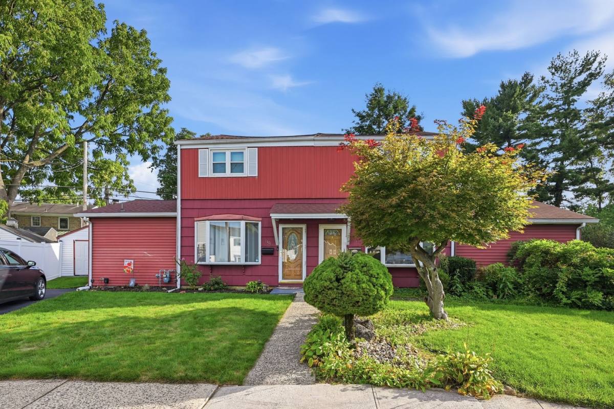 Apartment for rent at 1403 Uelen Court, Bethlehem, PA 18018