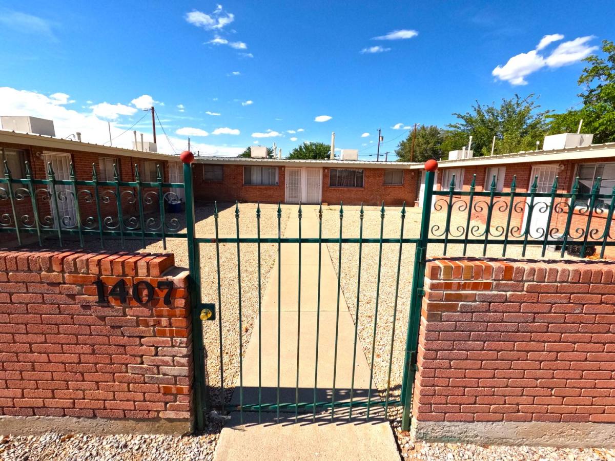 Apartment for rent at 1401-1407 Aspen, Alamogordo, NM 88310