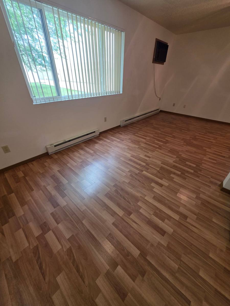 Apartment for rent at 440 Jersey Ave NE, Huron, SD 57350