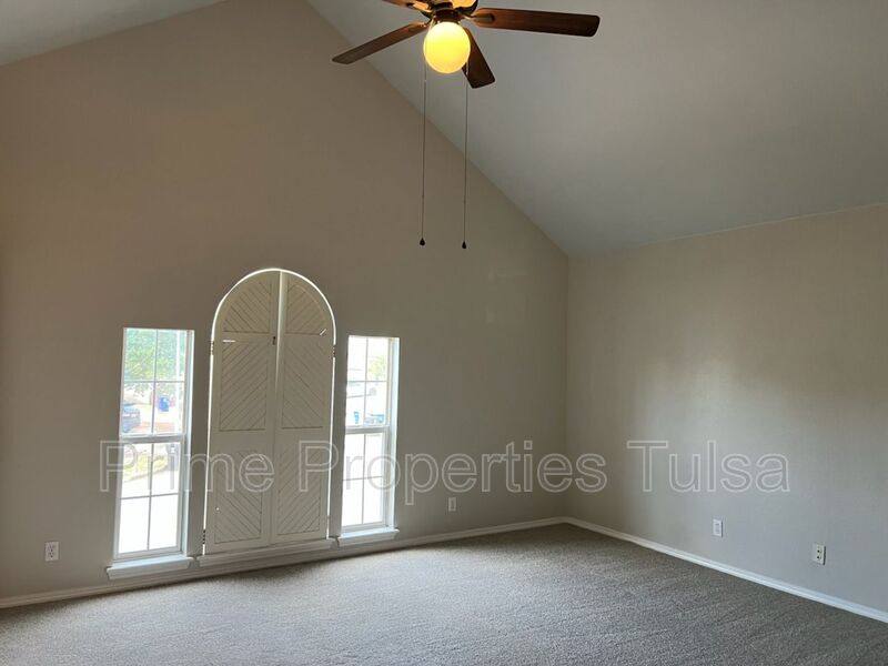 House for rent at 1120 W Florence Court, Broken Arrow, OK 74011