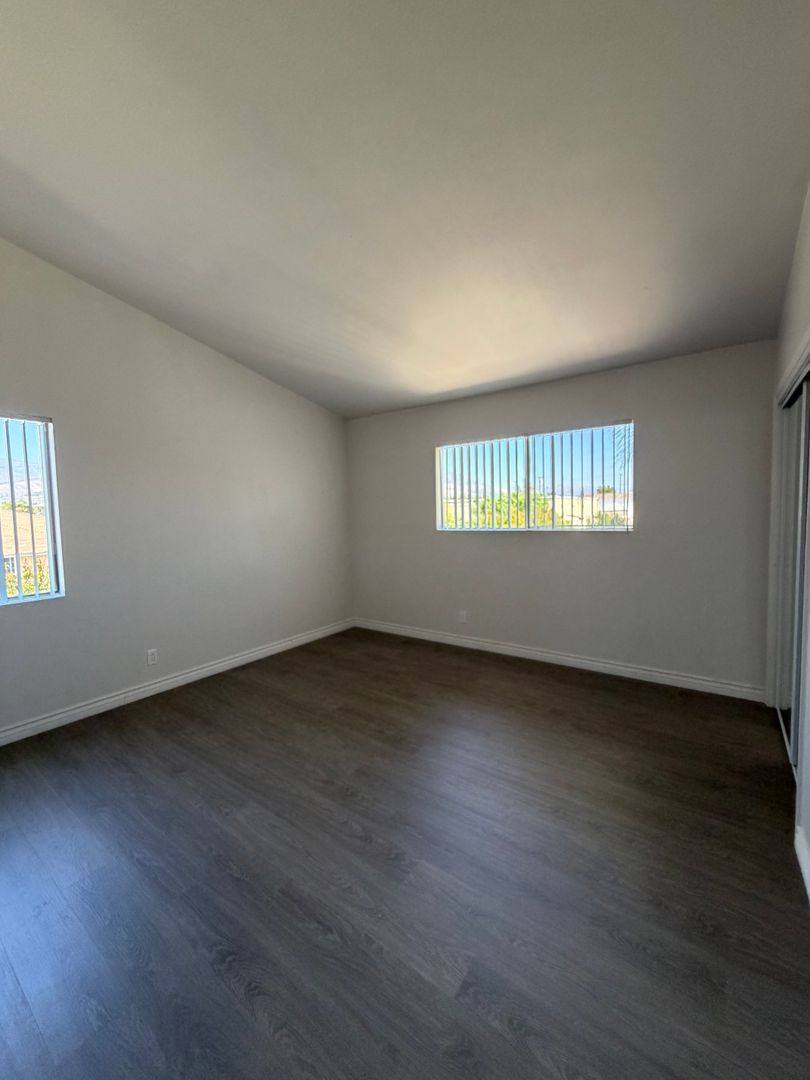 Apartment for rent at 1109-1111 E Ventura St, Santa Paula, CA 93060