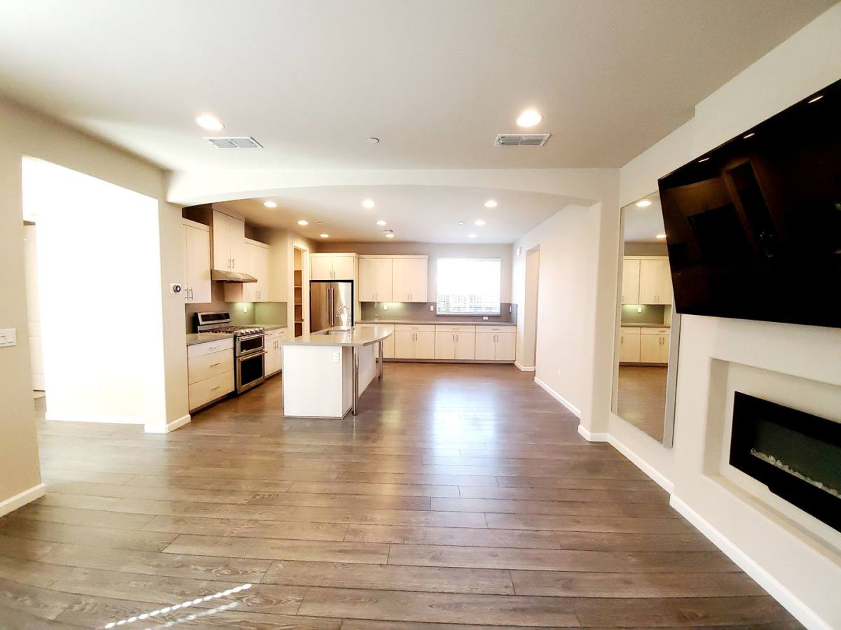 Townhouse for rent at 618 Montage Circle, Palo Alto, CA 94303