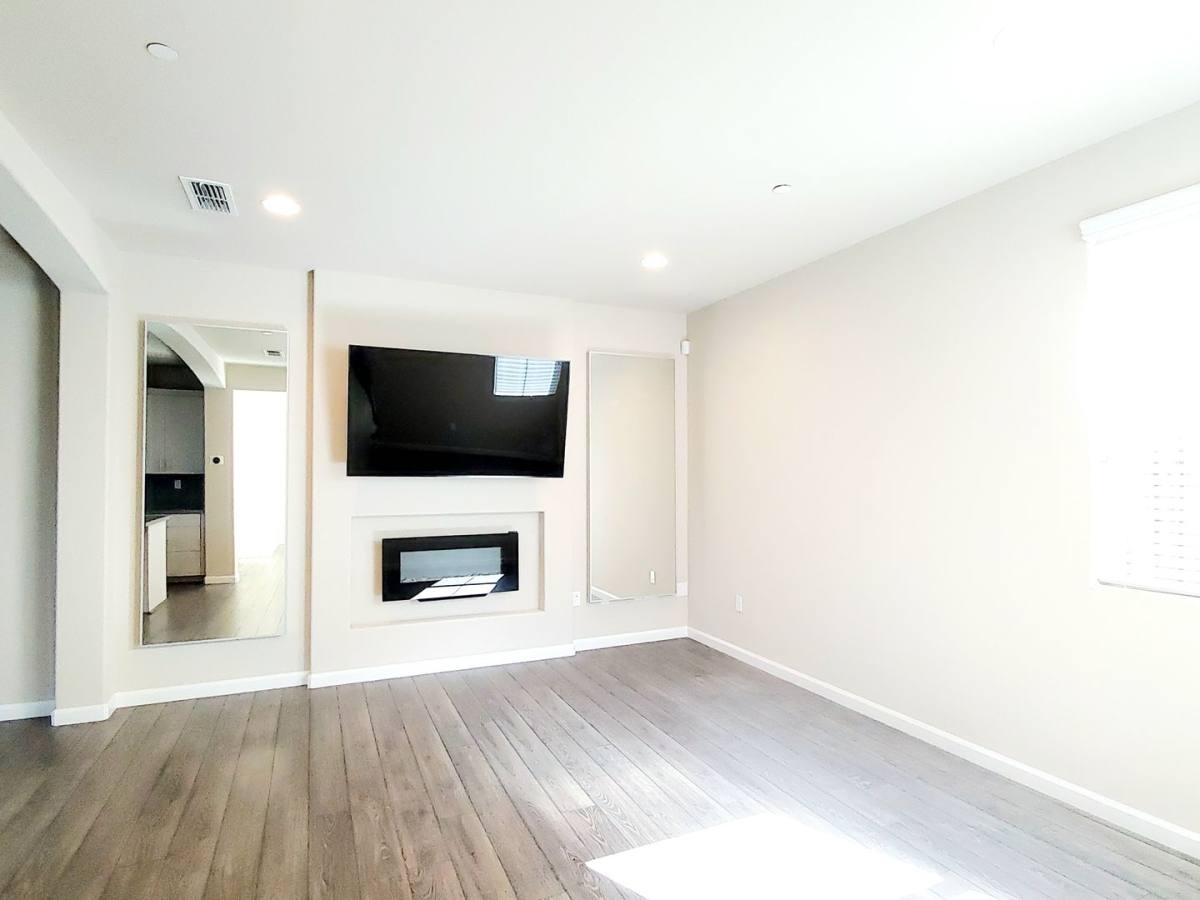 Townhouse for rent at 618 Montage Circle, Palo Alto, CA 94303
