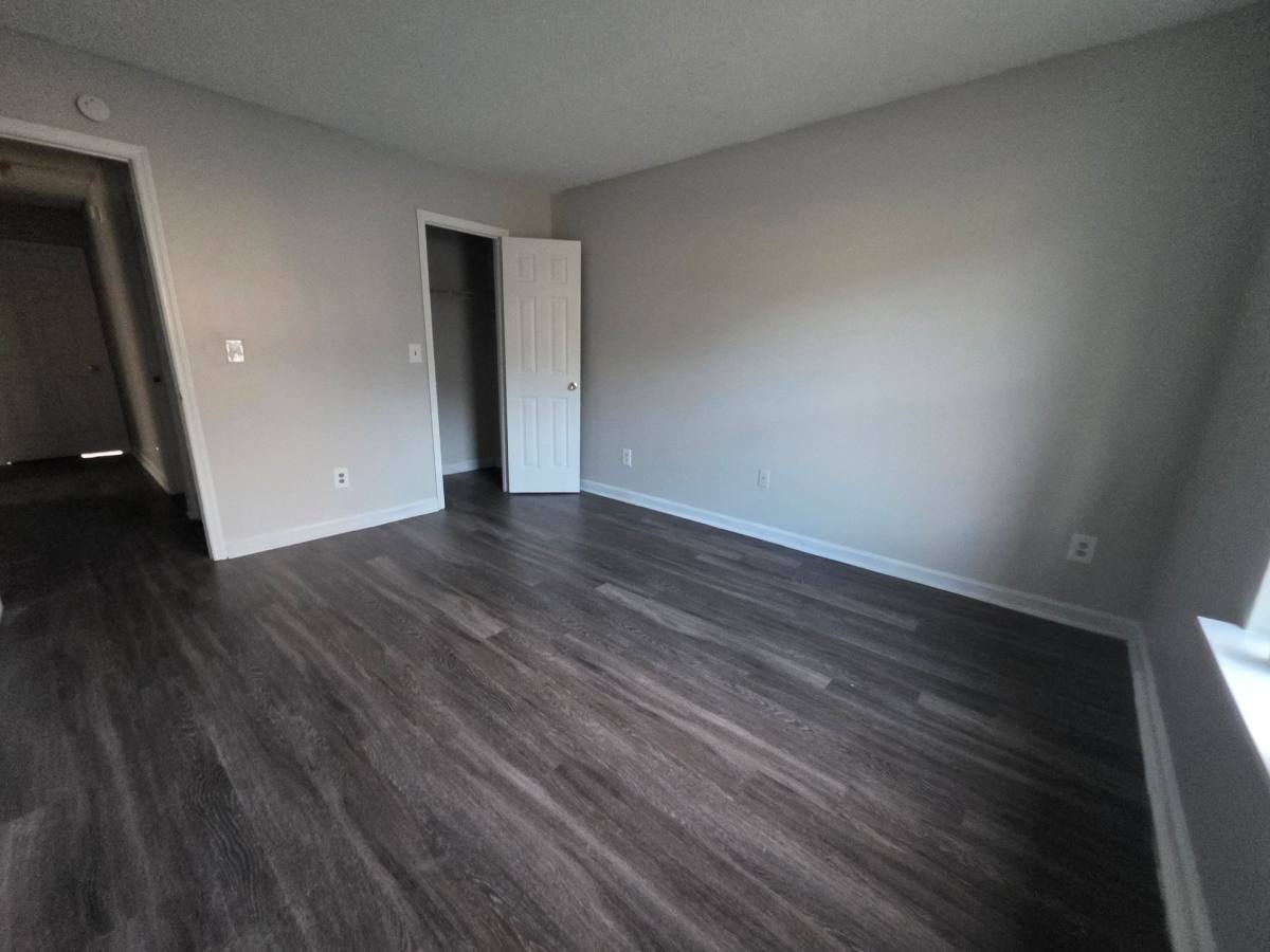 Townhouse for rent at 227 Vinewood Rd, McMinnville, TN 37110