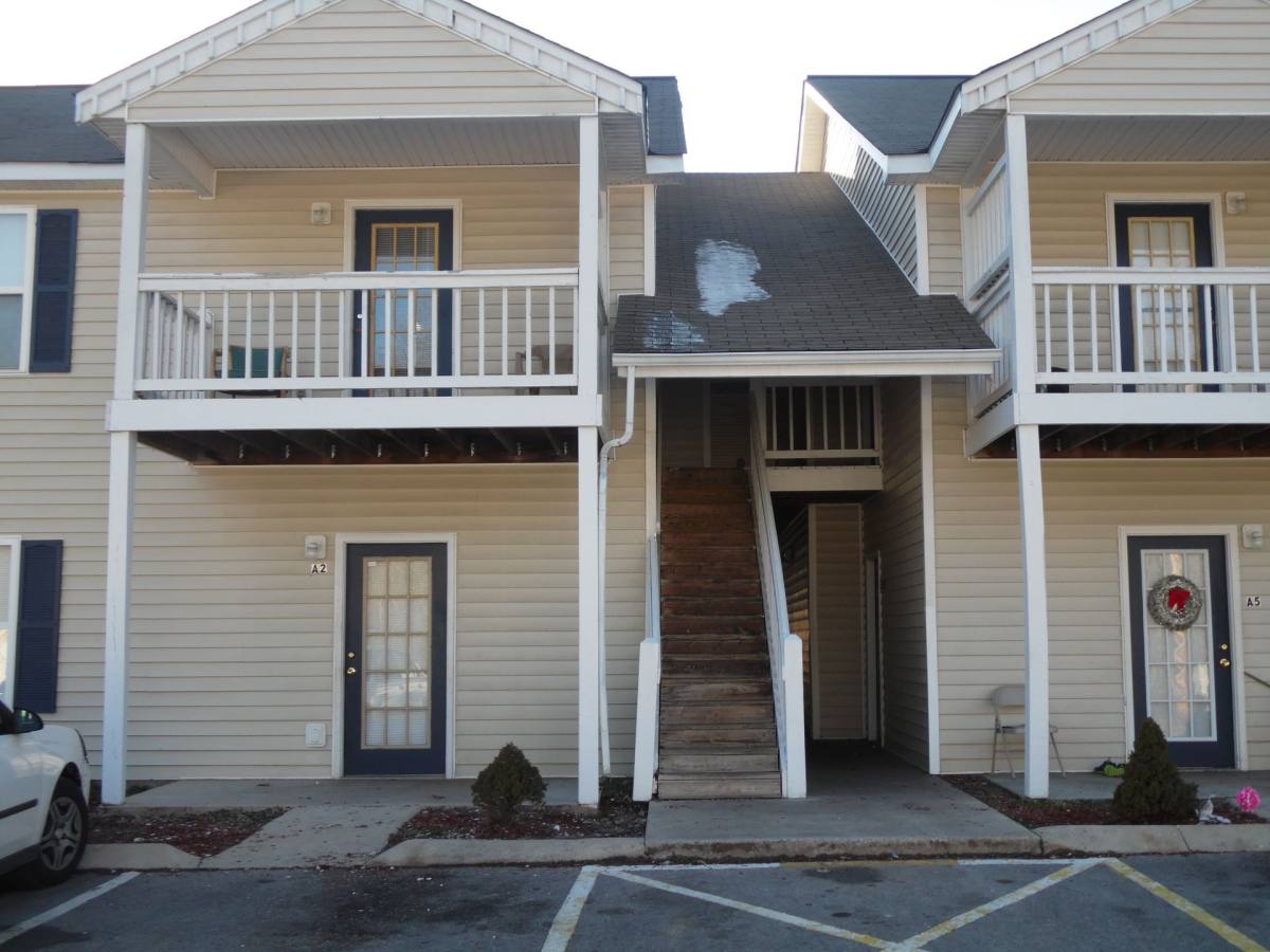 Townhouse for rent at 227 Vinewood Rd, McMinnville, TN 37110
