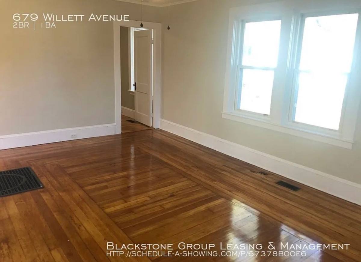 House for rent at 679 Willett Ave, Riverside, RI 02915