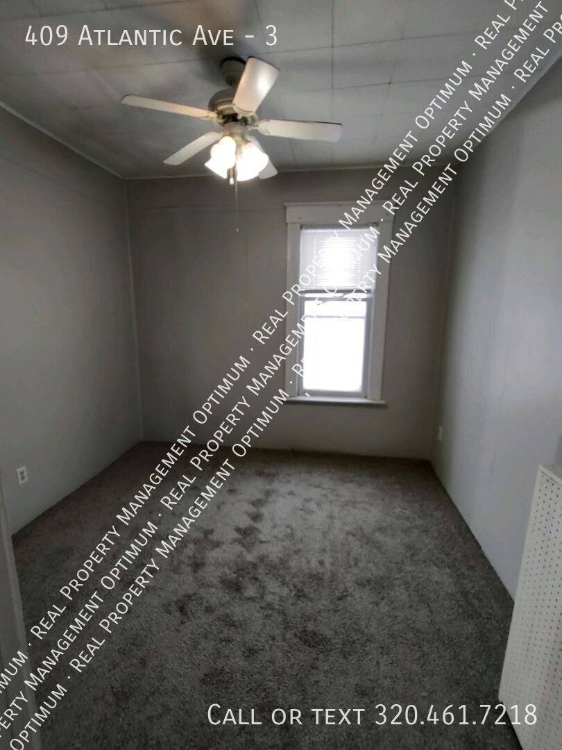 Apartment for rent at 409 Atlantic Ave #3, Morris, MN 56267