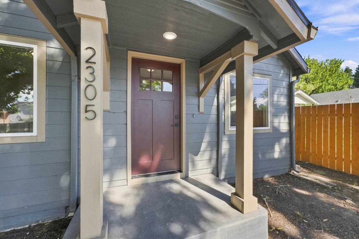 House for rent at 2305 Lincoln Ave, Vancouver, WA 98660