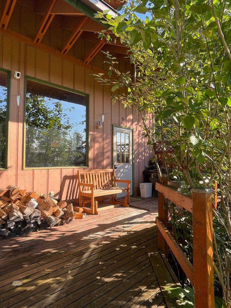 House for rent at 3200 E Palmdale Dr, Wasilla, AK 99654