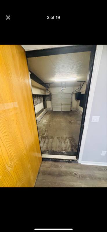 Townhouse for rent at 2413 N 20th St, Omaha, NE 68110