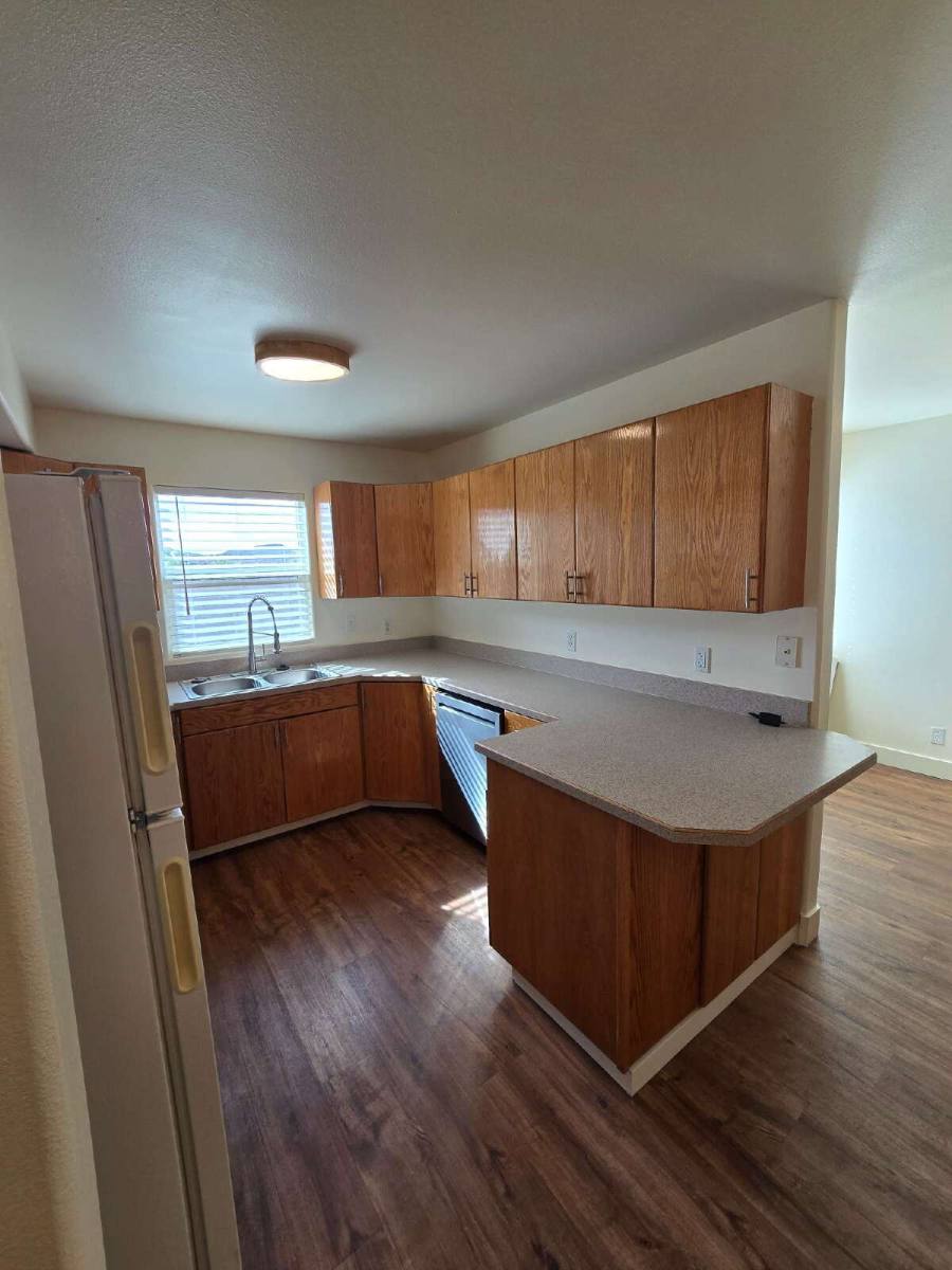 208 W 800 N, La Verkin, UT 84745 - Townhouse for Rent - Image 6