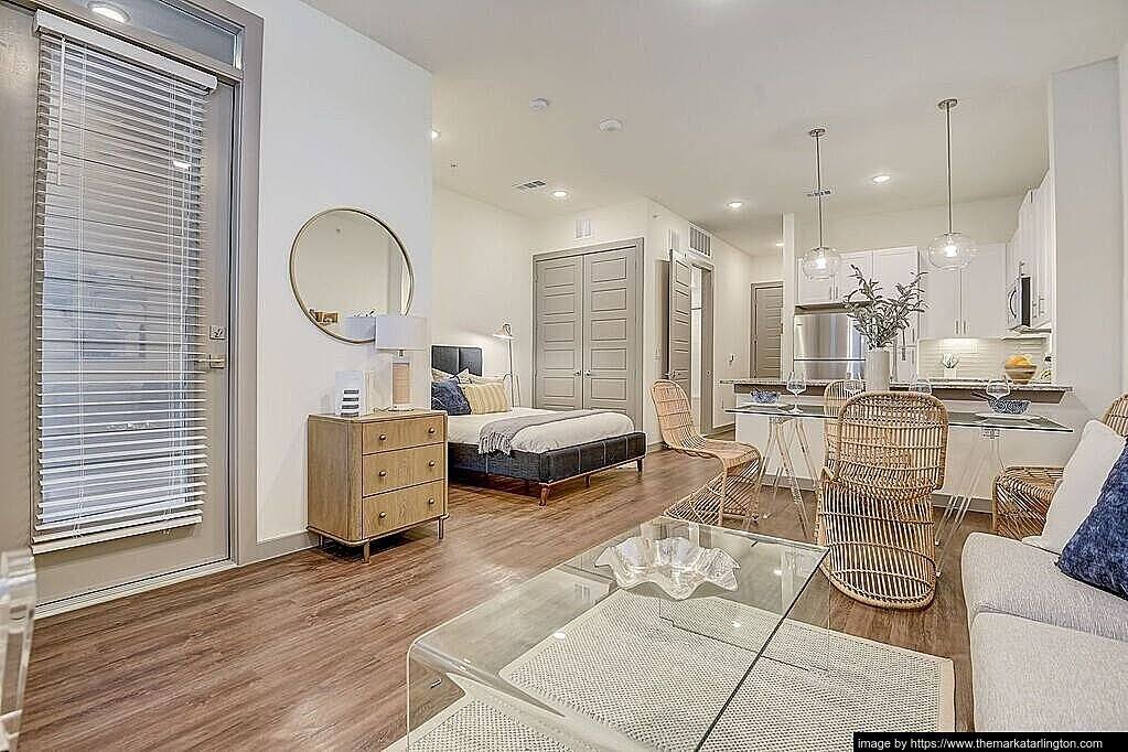 Apartment for rent at 3701 Dr Martin Luther King Jr #1303, Arlington, TX 76014