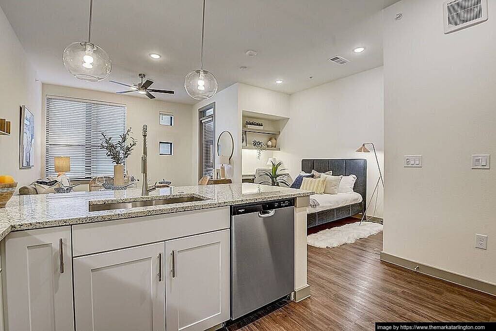 Apartment for rent at 3701 Dr Martin Luther King Jr #1303, Arlington, TX 76014