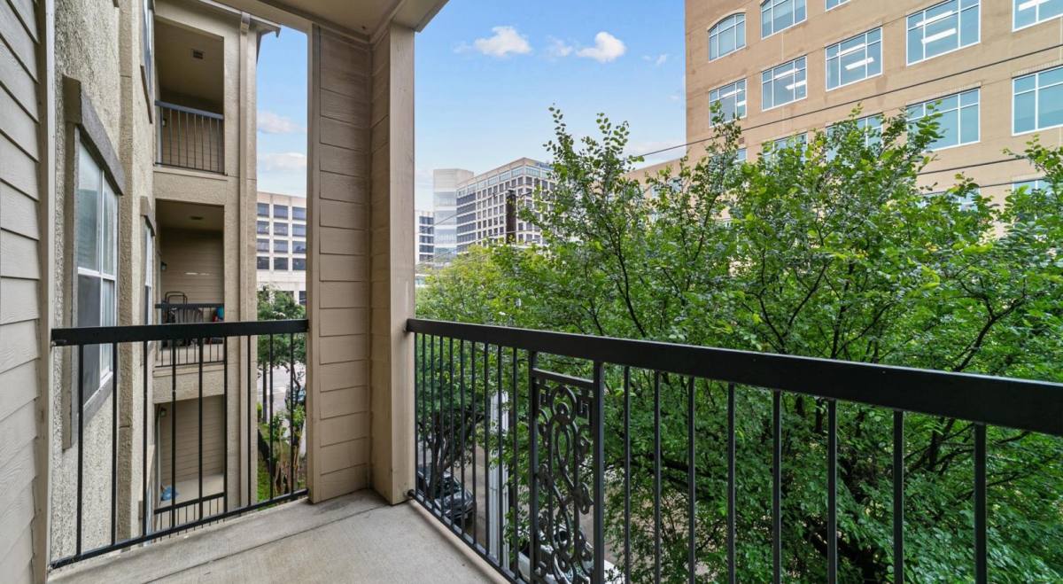 Apartment for rent at 5720 Forest Park Rd #3409, Dallas, TX 75235