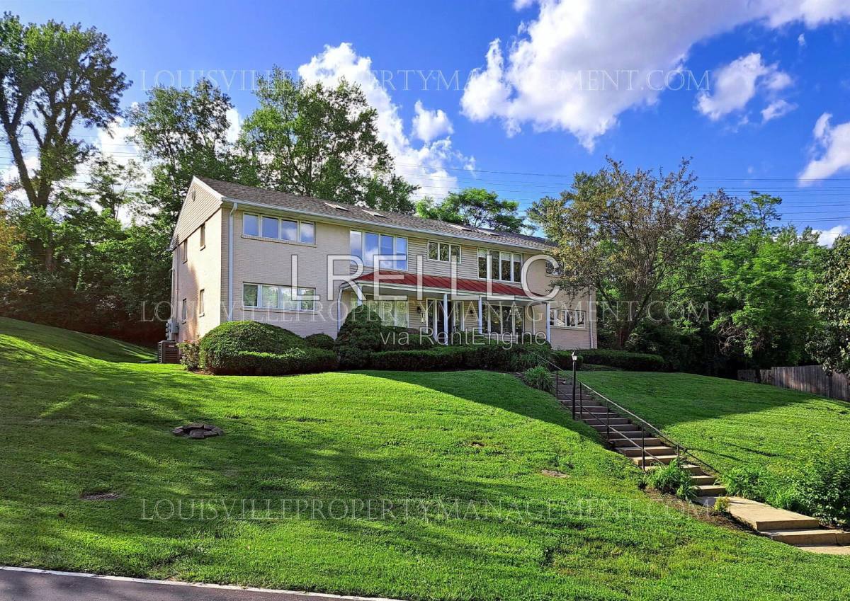 Condo for rent at 4105 Stoneview Dr #1, Louisville, KY 40207
