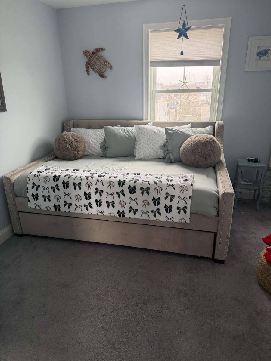 Townhouse for rent at 128 Ashworth Ave #315, Hampton, NH 03842
