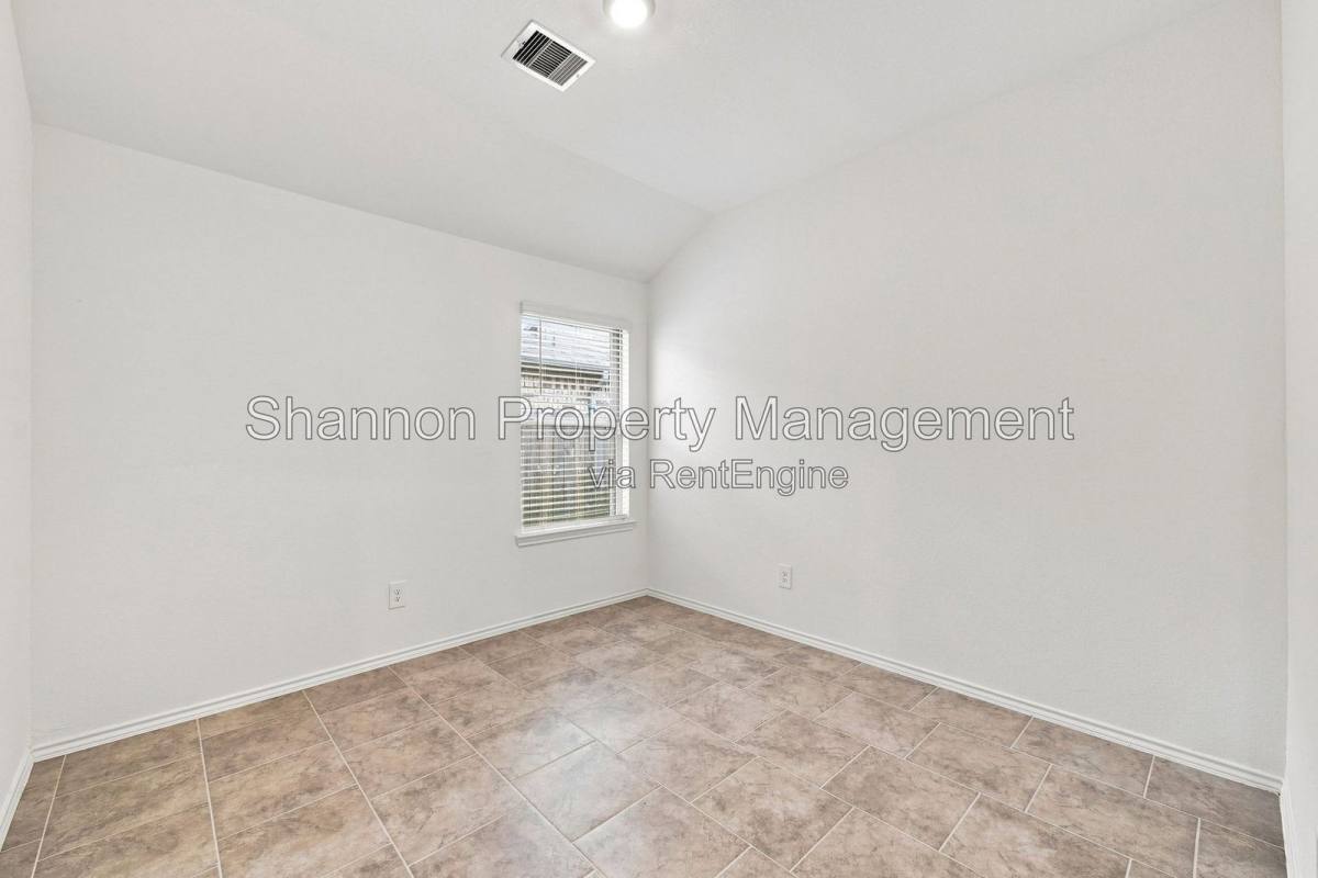 House for rent at 16007 Mersmann Ridge Lane, Hockley, TX 77447