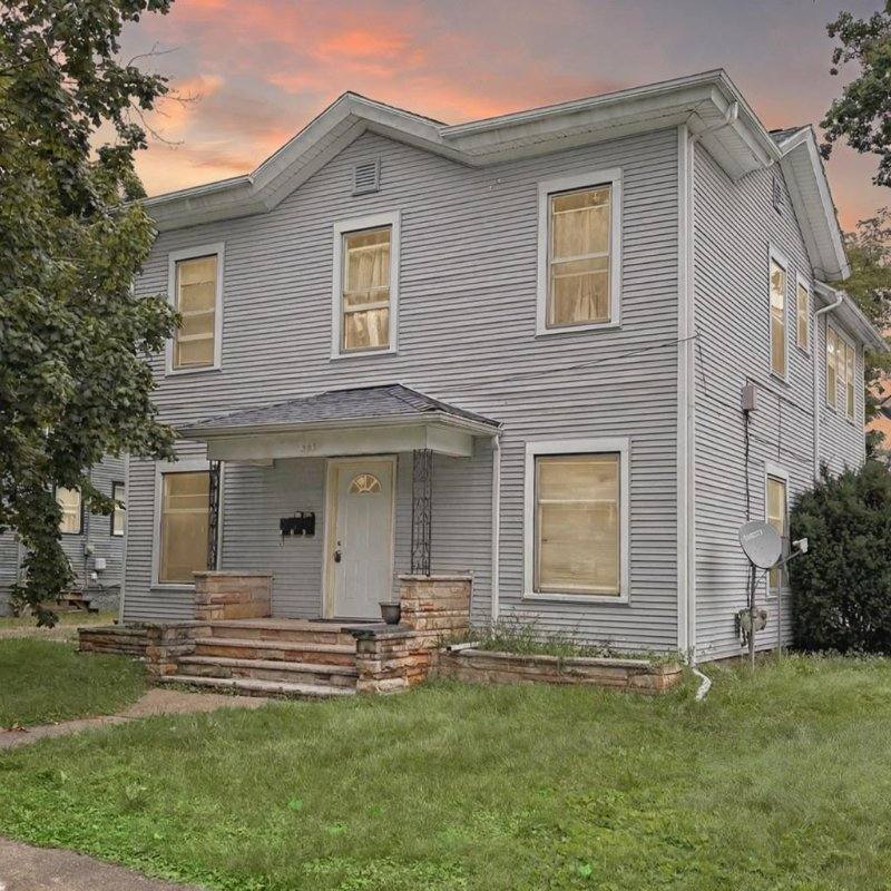 Apartment for rent at 309 3rd St #3, Jackson, MI 49203