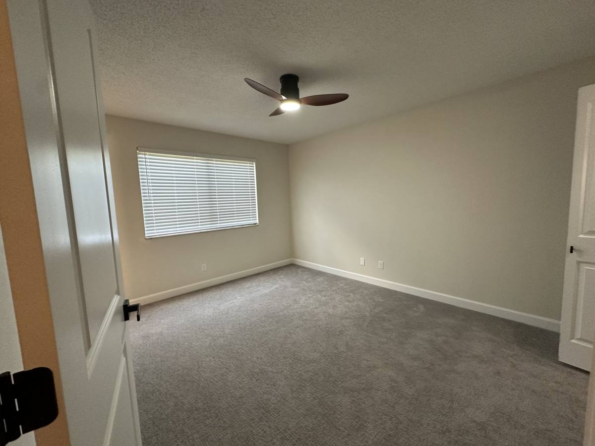 Apartment for rent at 12 Woodland Oaks Dr #5, Union, MO 63084