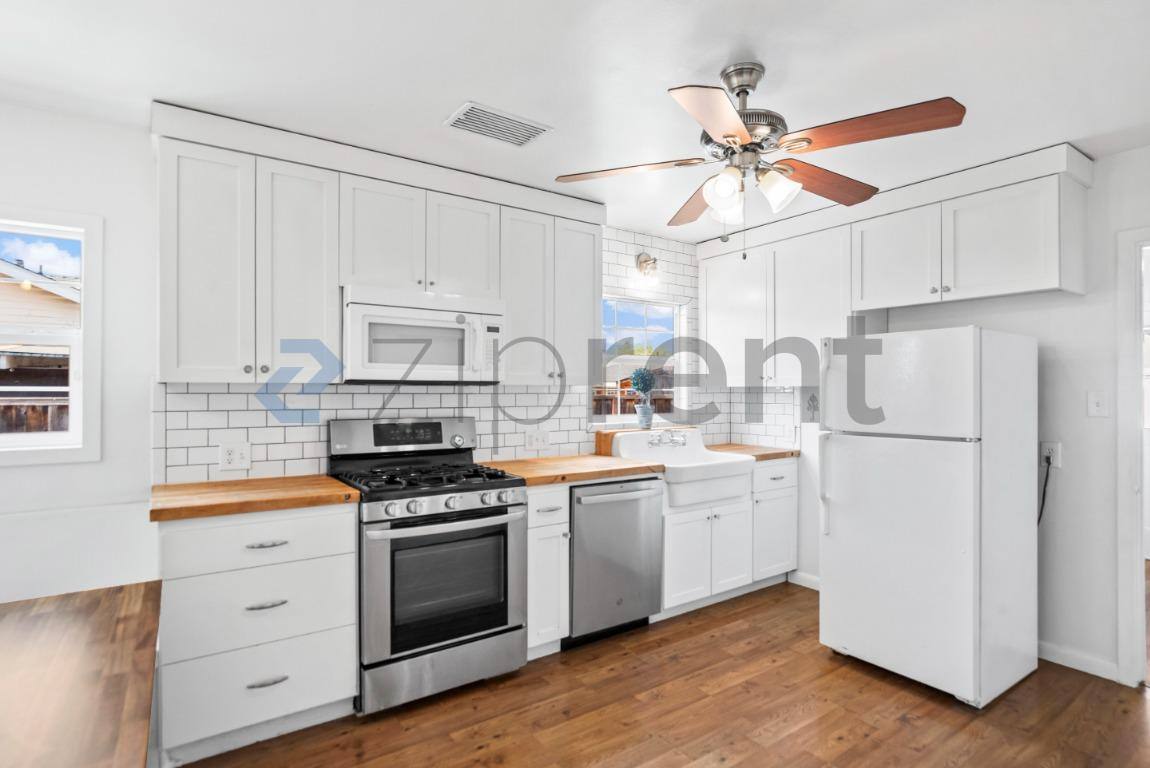 House for rent at 1463 Jackson St, Santa Clara, CA 95050