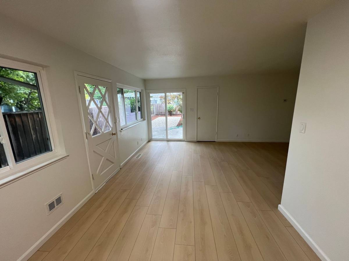 Apartment for rent at 2110-2112 Town & Country Lane, Santa Clara, CA 95050