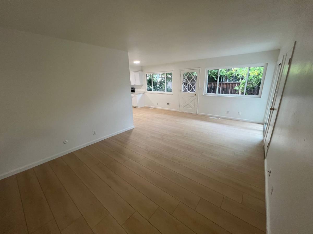 Apartment for rent at 2110-2112 Town & Country Lane, Santa Clara, CA 95050